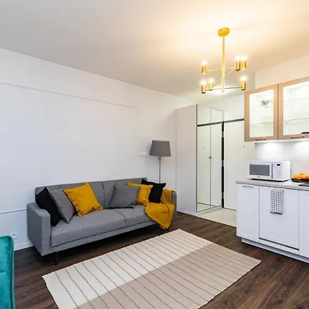 Project Comfort Apartament Stalowa 27/12 * 바르샤바